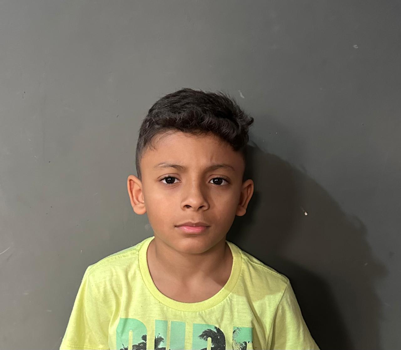 VICTOR HUGO CASTRO FERREIRA